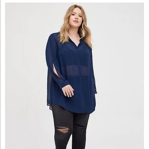 Torrid Cold Shoulder Tunic Shirt - Chiffon Navy size 4 (4X) 26